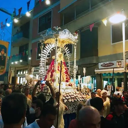 Mirador La Galera, Junto A La Playa Апартаменты *